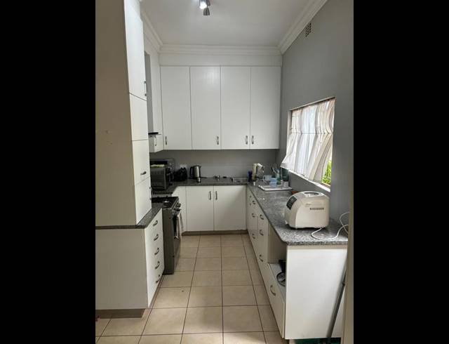 7 BEDROOM HOUSE FOR SALE IN EMPANGENI